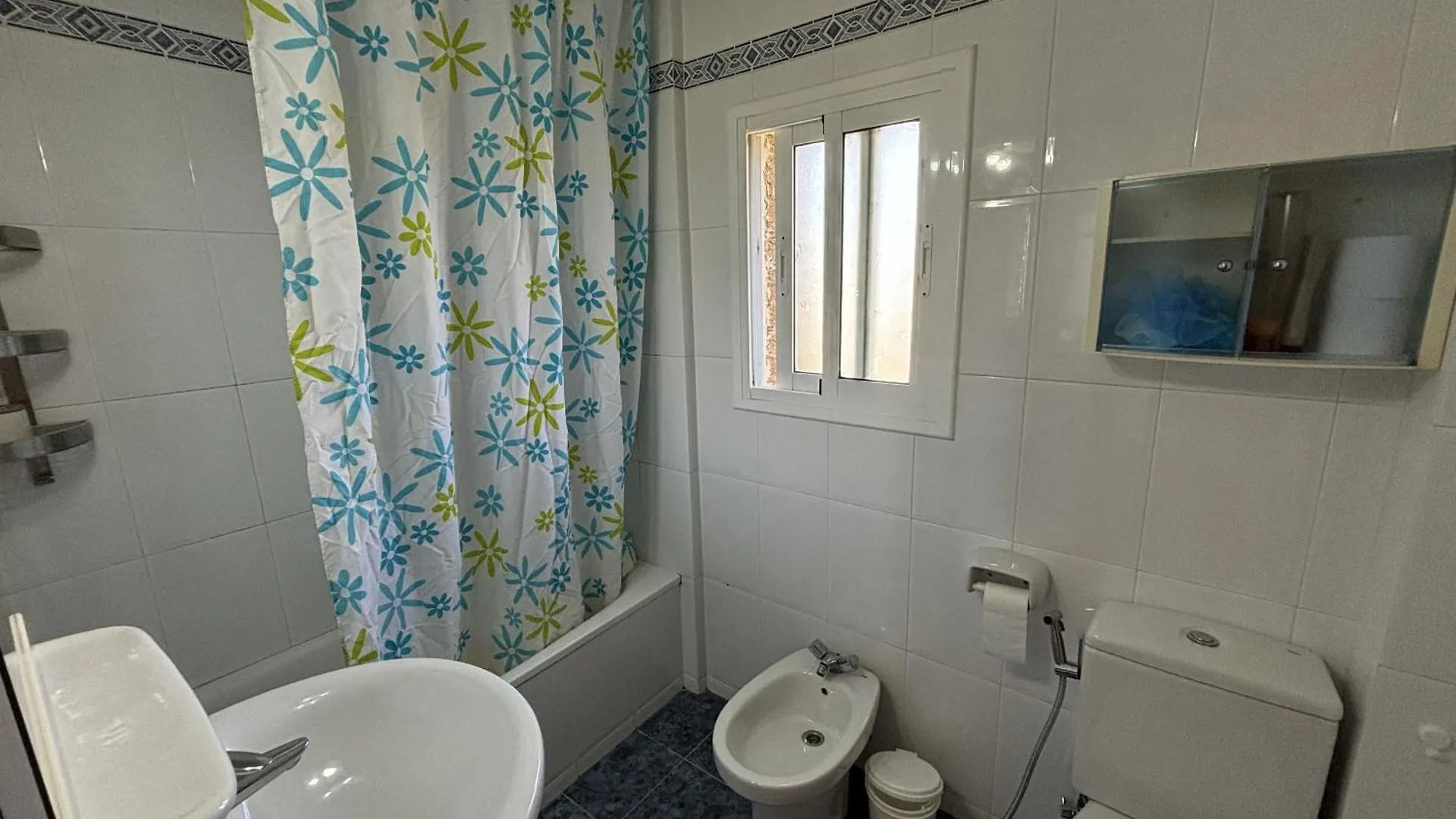 Apartment Cye VII - Salou 0*,  İspanya